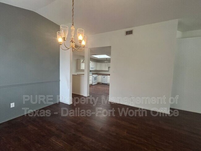 5945 Ravenya St Fort Worth, TX 76179 photo 5
