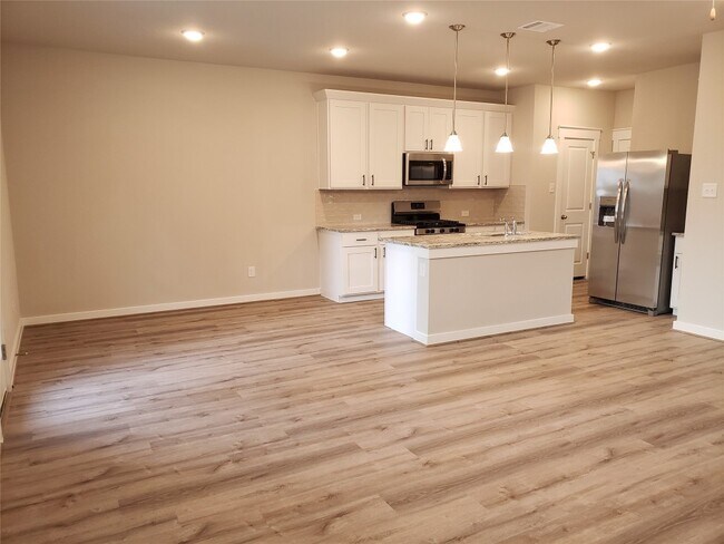 17202 Crane Fly Dr Pflugerville, TX 78660 photo 3