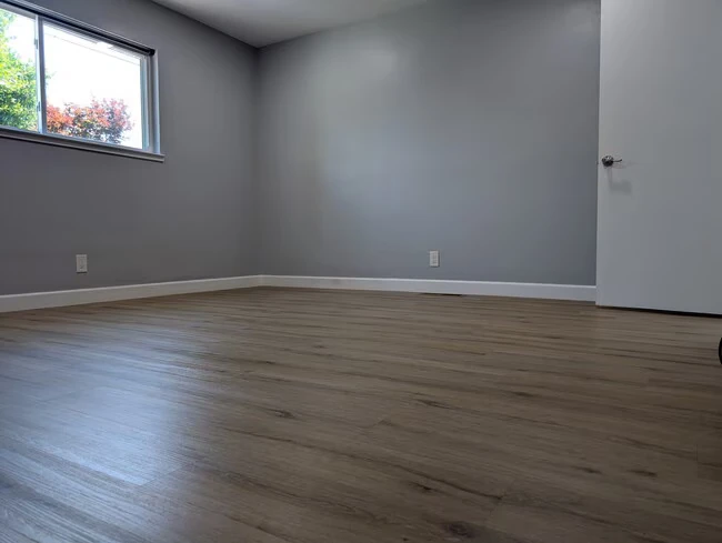 1708 Ewer Dr San Jose, CA 95124 photo 5
