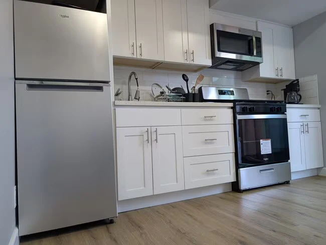 1708 Ewer Dr San Jose, CA 95124 photo 3