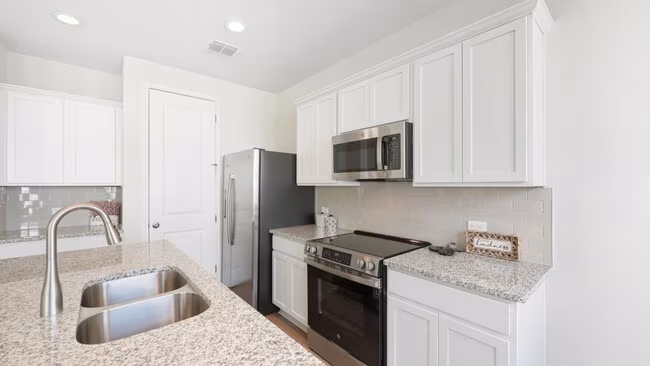 2133 Hofstaat New Braunfels, TX 78130 photo 5