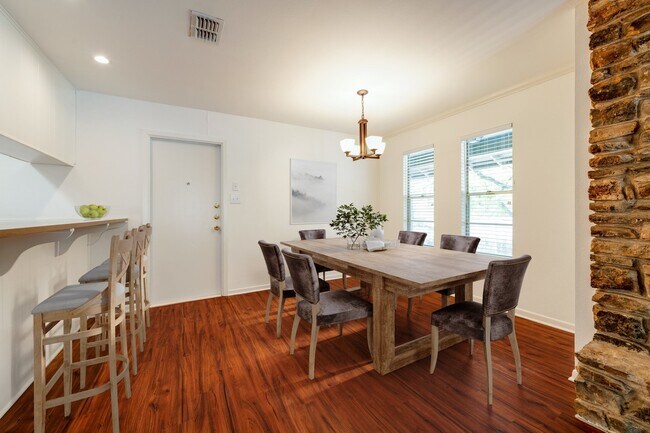 2100 Rabb Rd Austin, TX 78704 photo 5