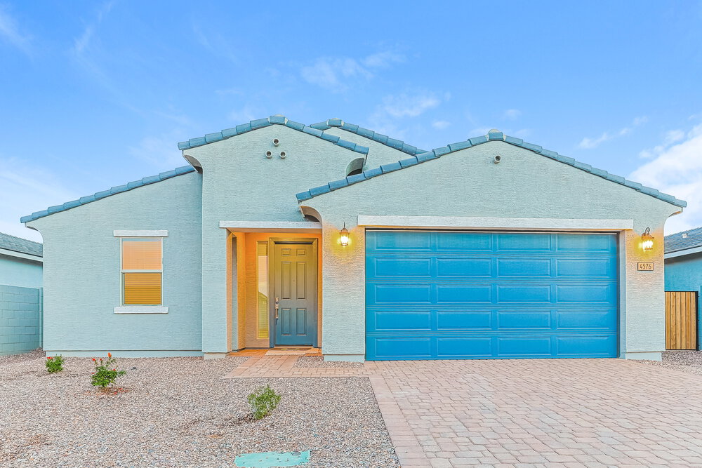 4576 W Hannah St San Tan Valley, AZ 85144 photo 2