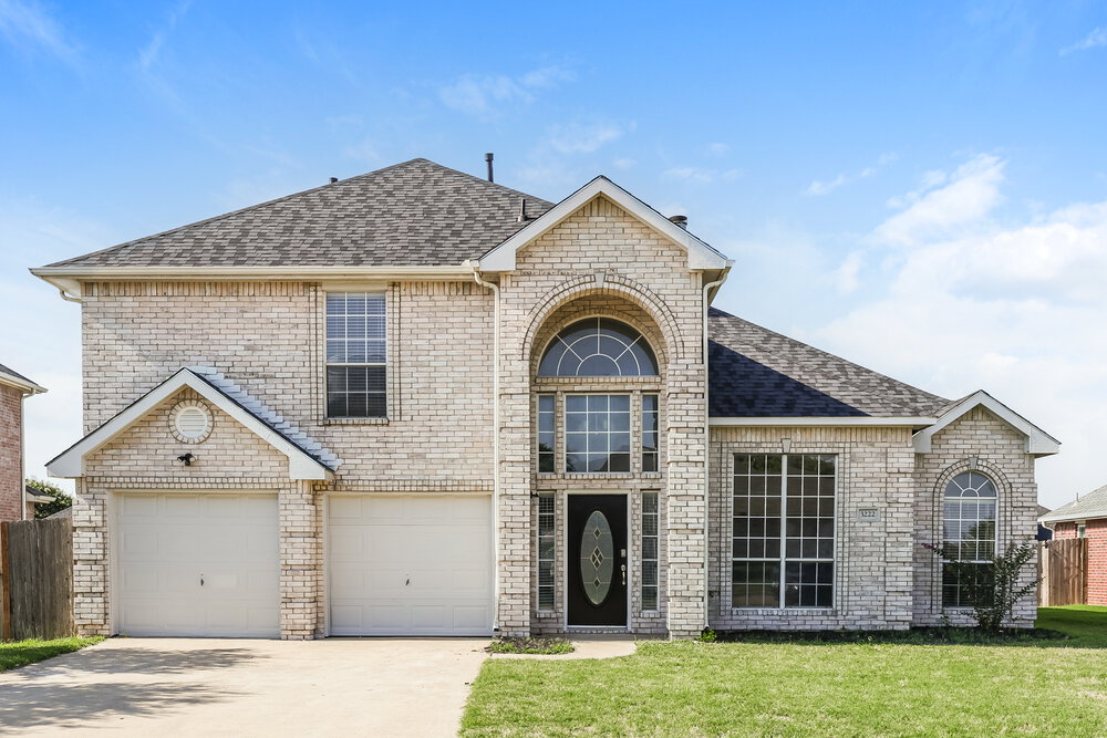 3222 Eagle Lane, Midlothian, TX 76065 photo 2