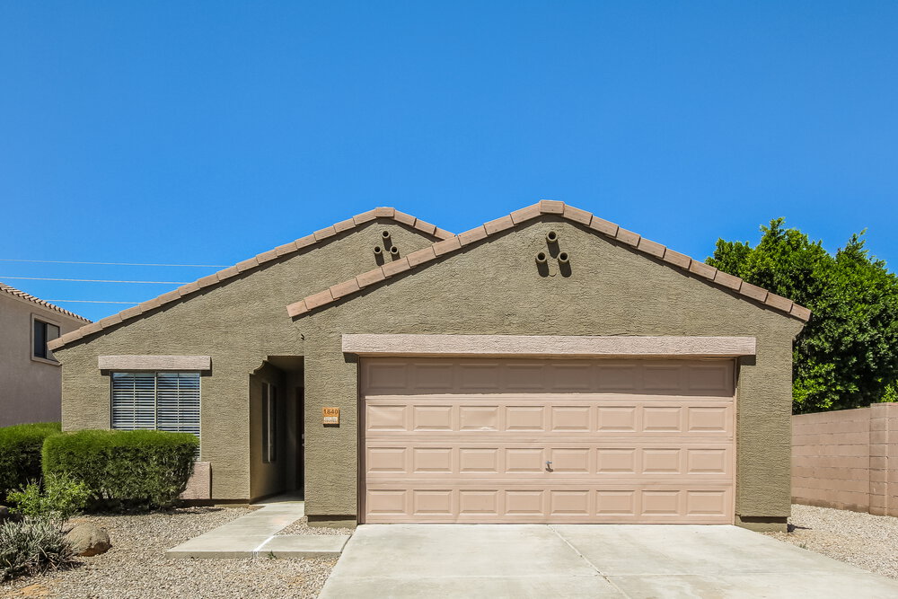 1840 S 106th Ln Tolleson, AZ 85353 photo 2