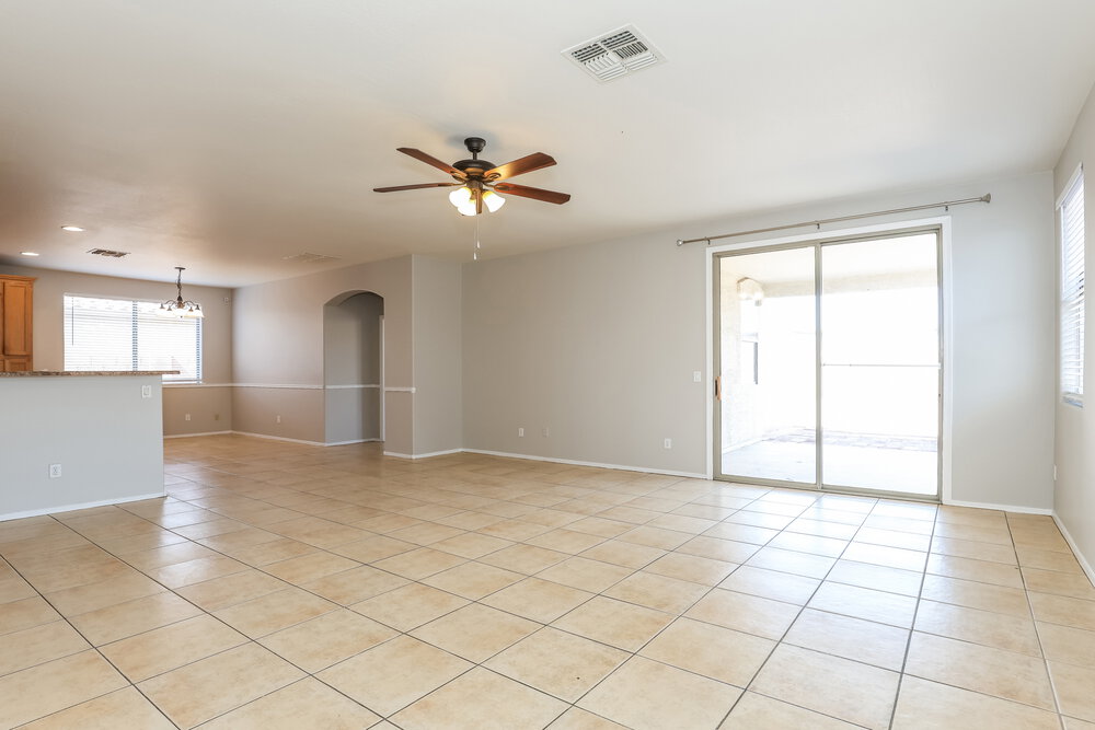 7805 S 68th Dr Phoenix, AZ 85339 photo 5