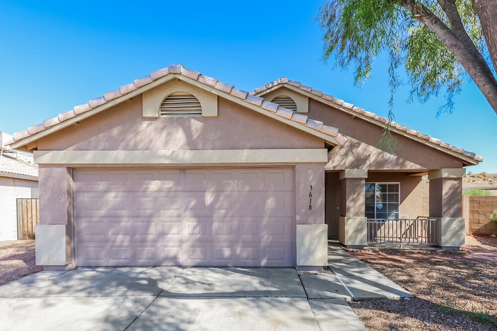 3618 W Tina Ln Glendale, AZ 85310 photo 3