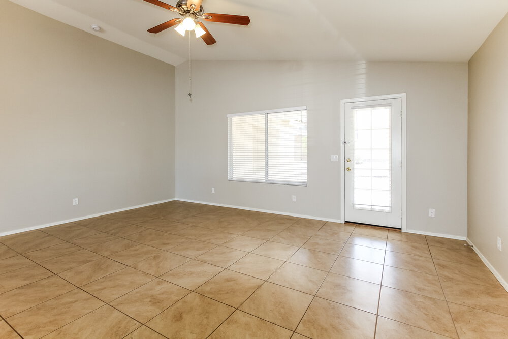 11005 W Frier Dr photo 3