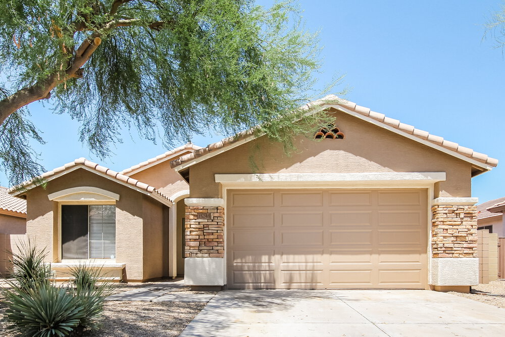 15248 W Port Royale Ln Surprise, AZ 85379 photo 2
