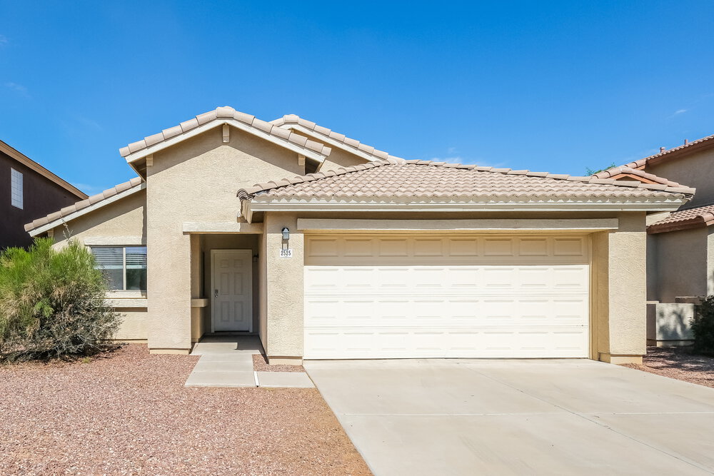 2525 S 109th Drive photo 3
