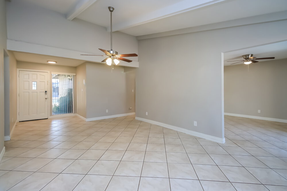 3060 E Emelita Ave photo 5