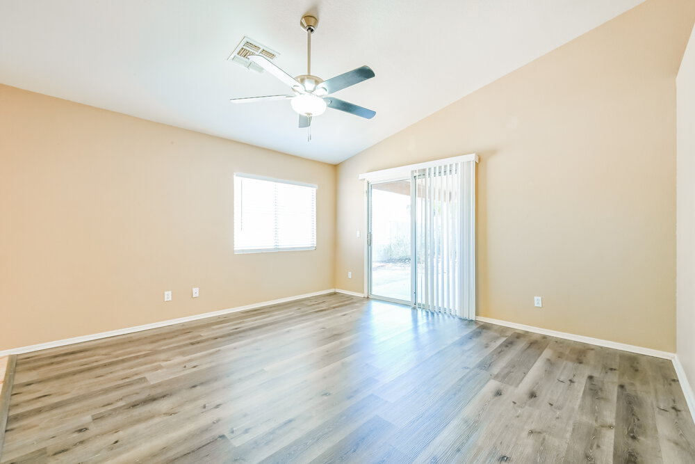 803 S Chatsworth Street photo 3