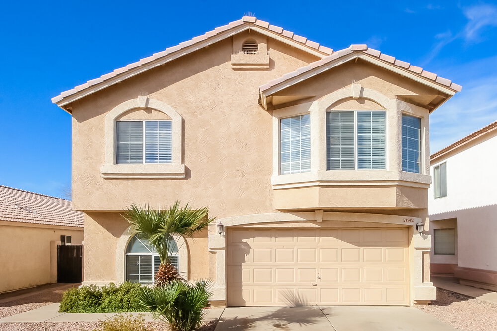 1042 N Blackbird Dr photo 3