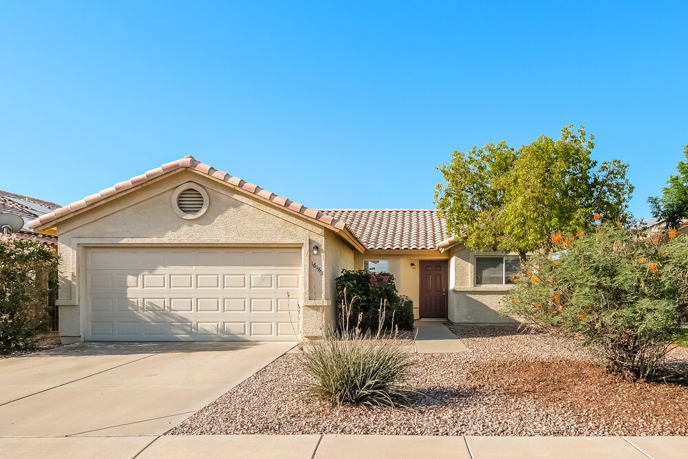 16183 W Buchanan St Goodyear, AZ 85338 photo 3