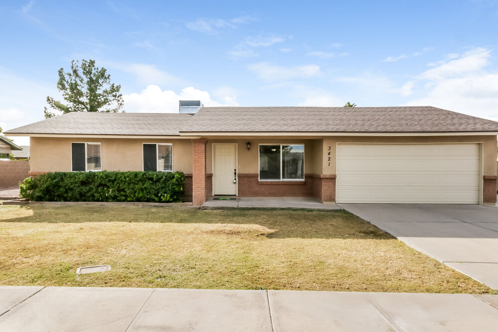 3421 E Dragoon Ave photo 3