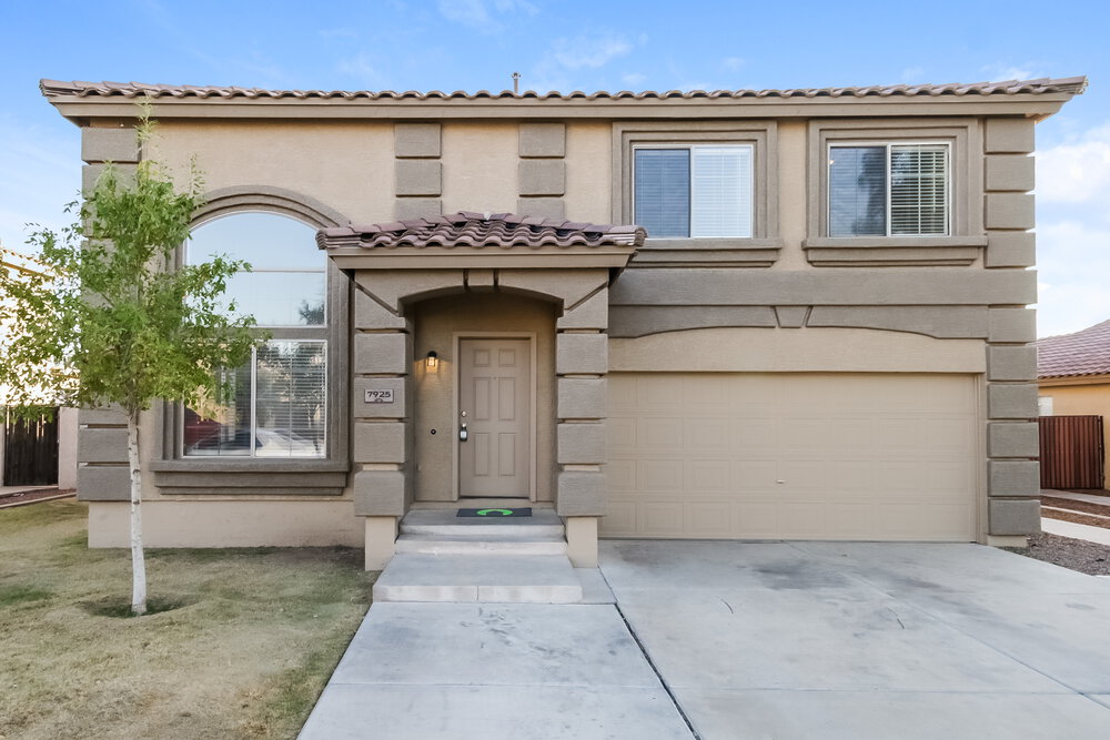 7925 W Claremont St Glendale, AZ 85303 photo 2