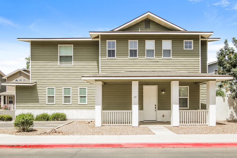 3218 W Glendale Ave Phoenix, AZ 85051 photo 2