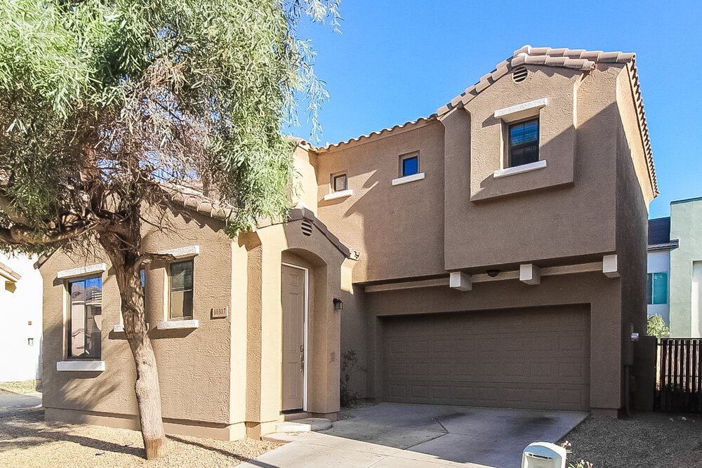10317 W Monterosa Ave Phoenix, AZ 85037 photo 2