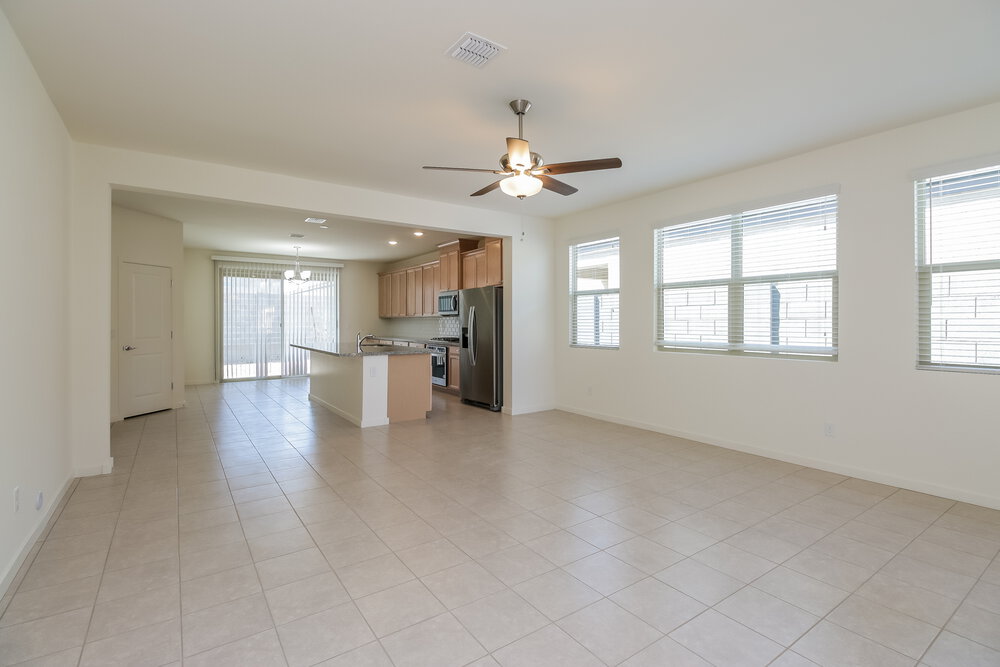 4227 W Coneflower Ln photo 5