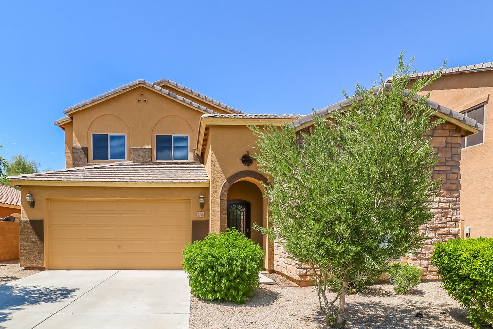 6512 S 49th Dr Phoenix, AZ 85339 photo 2