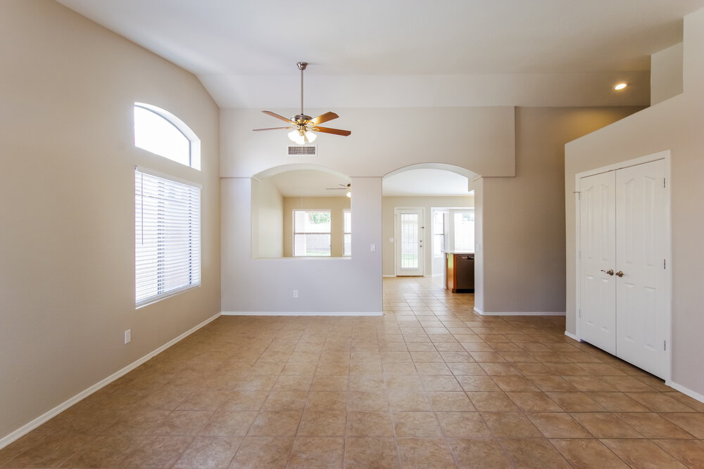 6115 W Park View Ln Glendale, AZ 85310 photo 5
