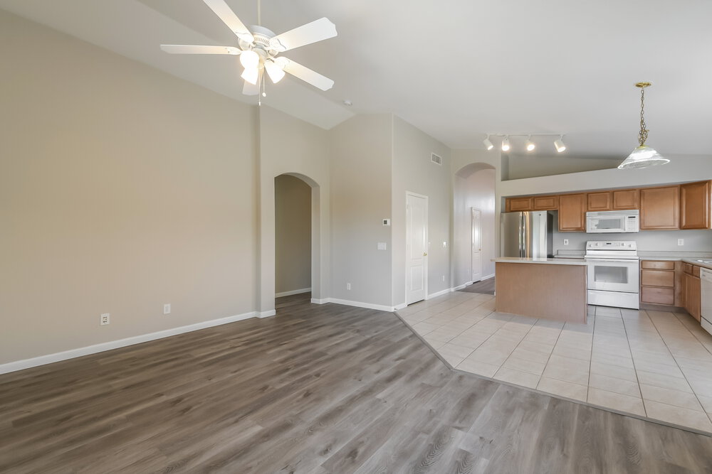 2415 W Blue Sky Dr photo 4