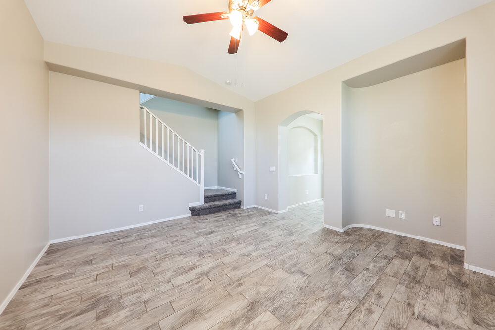 2432 W Dusty Wren Dr photo 5