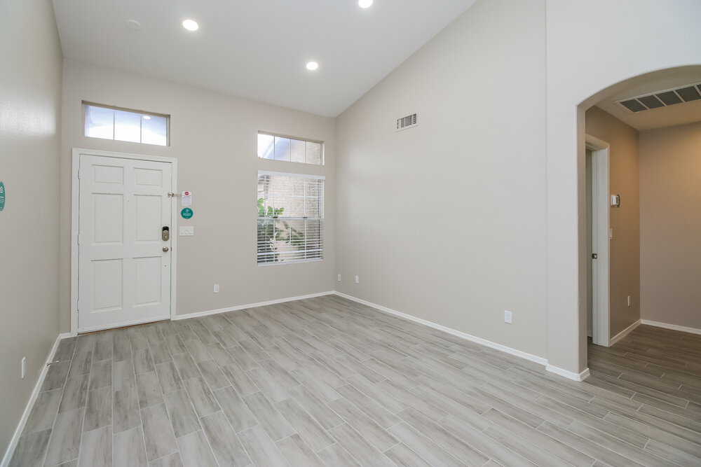 1815 E Ironwood Dr photo 3