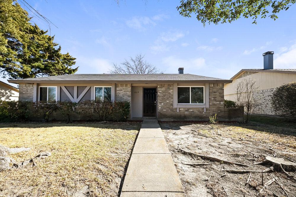 1522 Sunset Ln - SFHT photo 2