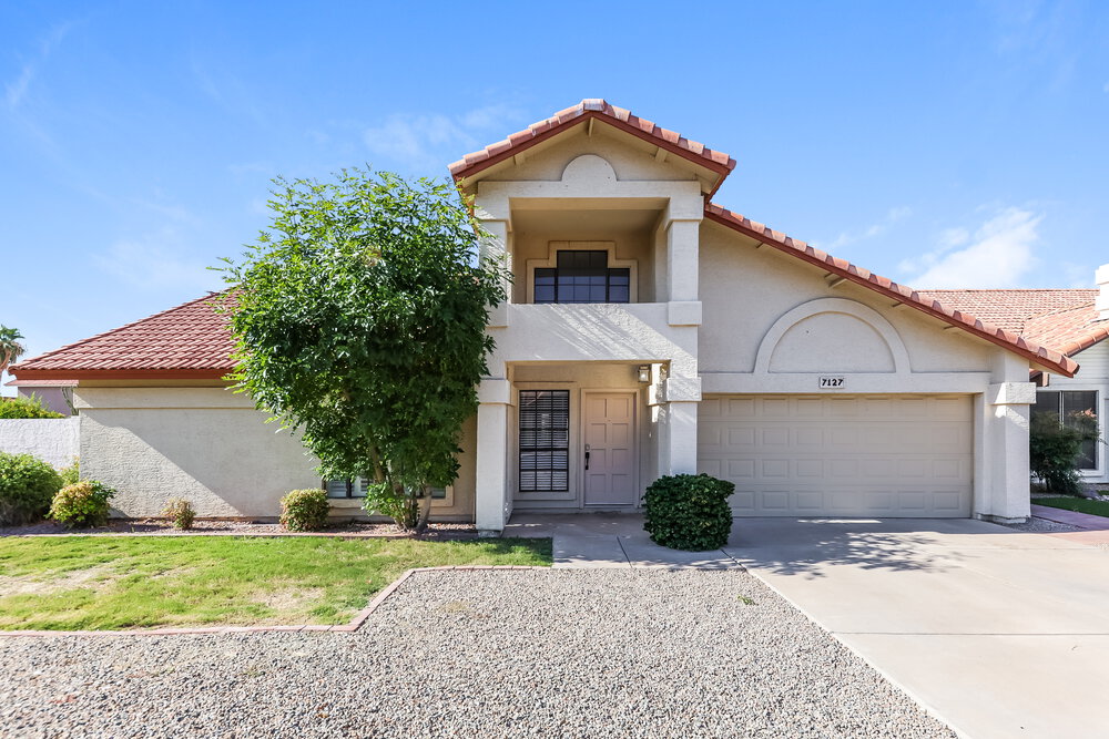 7127 W Morrow Dr Glendale, AZ 85308 photo 3