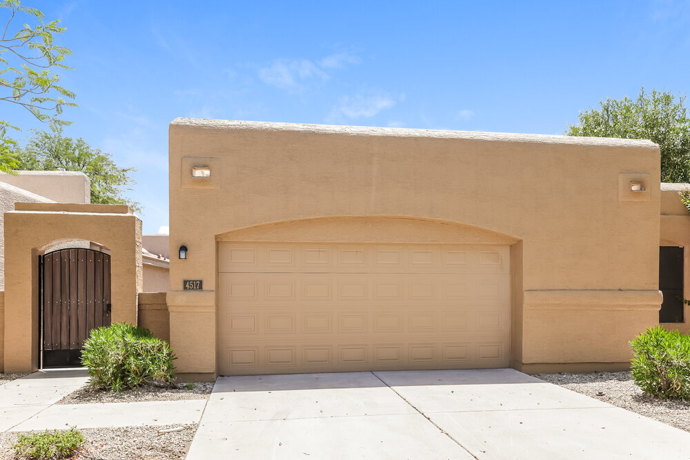 4517 E Rosemonte Dr photo 3