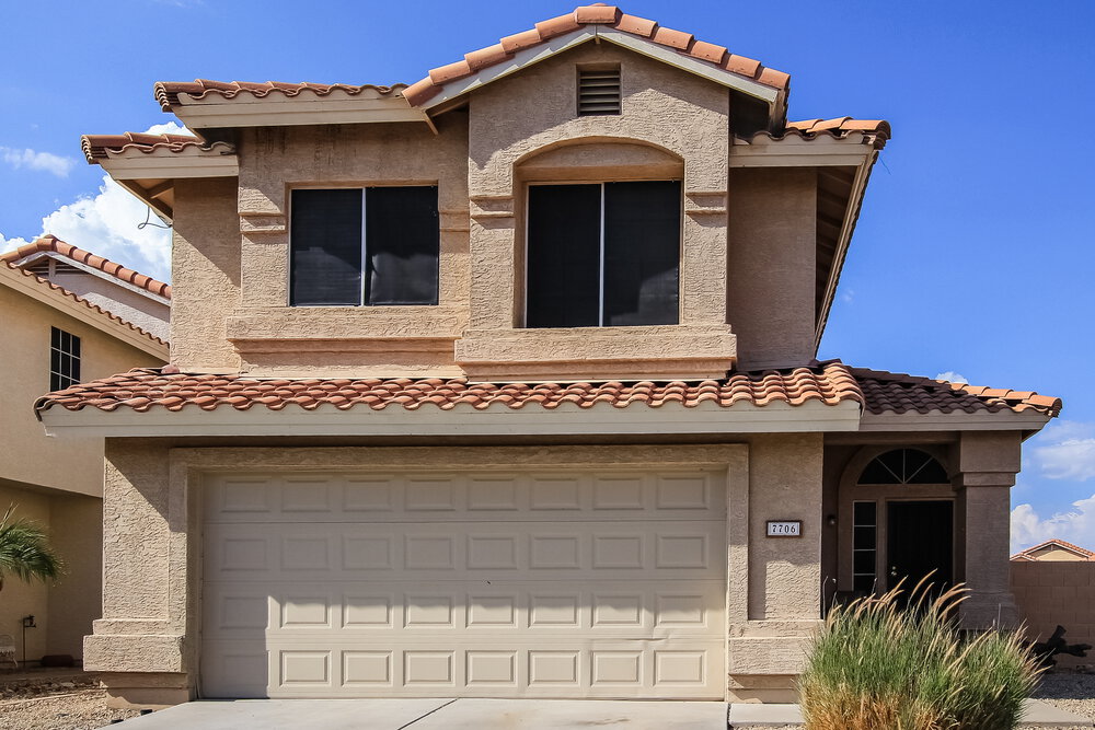 7706 W Tonto Dr Glendale, AZ 85308 photo 2