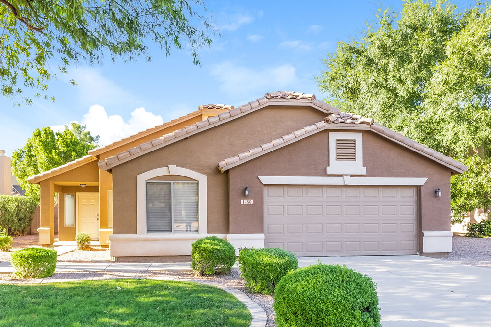 1380 E Sheffield Ave Gilbert, AZ 85296 photo 2