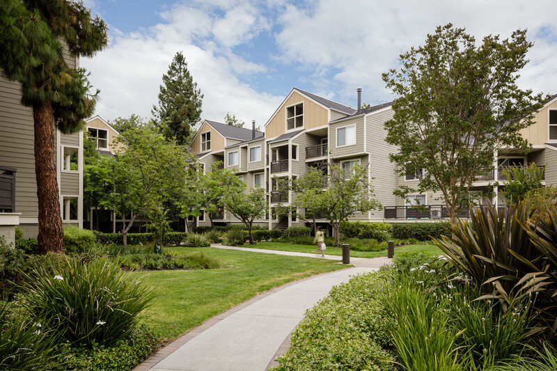 Orchard Glen photo 4