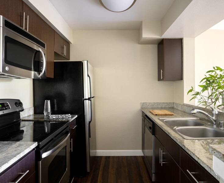 20350 Stevens Creek Blvd Cupertino, CA 95014 photo 5