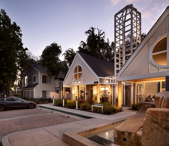 Apartments on Newhall St · Santa Clara photo 5