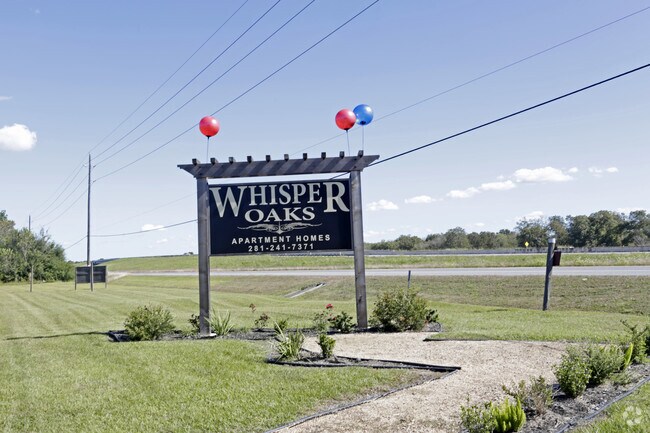 Whisper Oaks Apartments photo 3