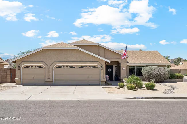 4451 W Creedance Blvd Glendale, AZ 85310 photo 3
