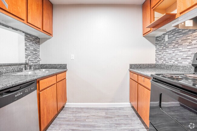 Encanto Apartments photo 3