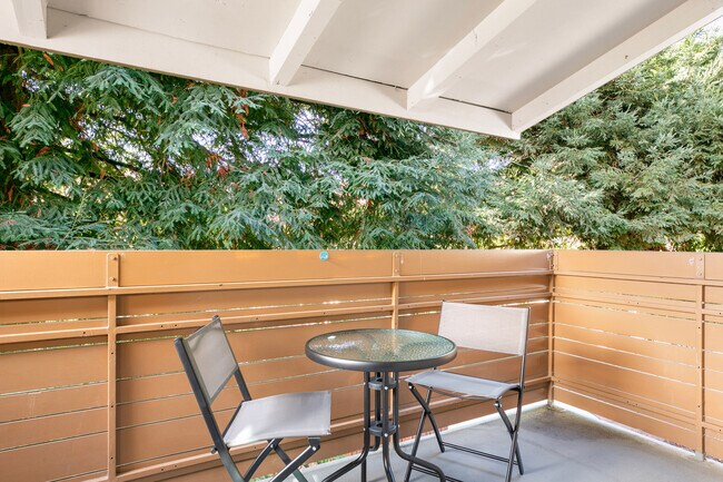 848 Jordan Ave Los Altos, CA 94022 photo 5