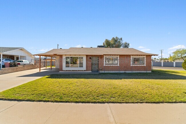 8701 E Palm Ln Scottsdale, AZ 85257