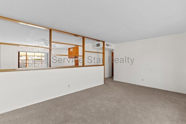 8701 E Palm Ln Scottsdale, AZ 85257 photo 5