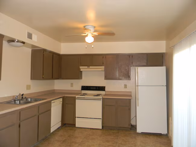 13230 N 21st Pl Phoenix, AZ 85022 photo 4