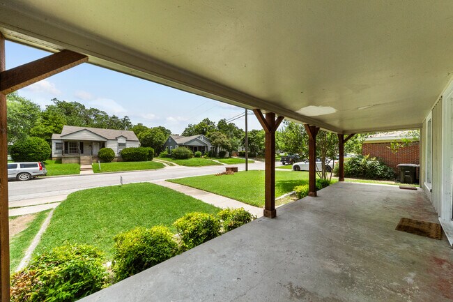 3554 Winston Road, Fort Worth, TX 76109 photo 4