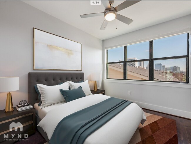 2401 Crawford St Houston, TX 77004 photo 3