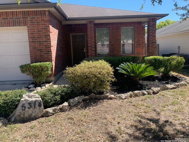 5314 Lowry Peterson San Antonio, TX 78227 photo 3