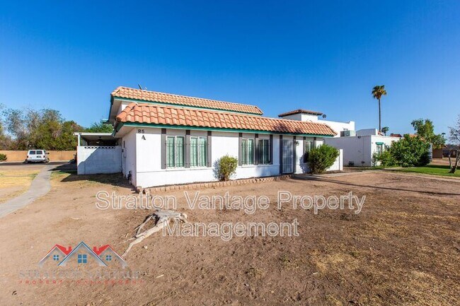 2132 W Glenrosa Ave. photo 5