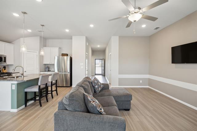 8700 Copper River Drive, Fort Worth, TX 76131 photo 4
