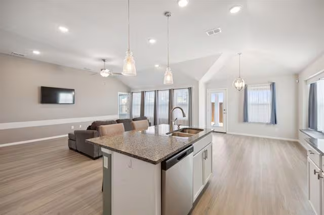 8700 Copper River Drive, Fort Worth, TX 76131 photo 5