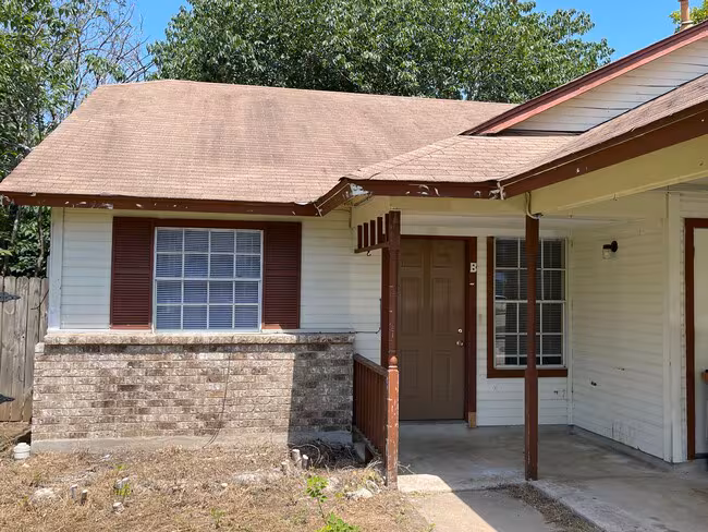 7902 Brodie Ln Austin, TX 78745 photo 2